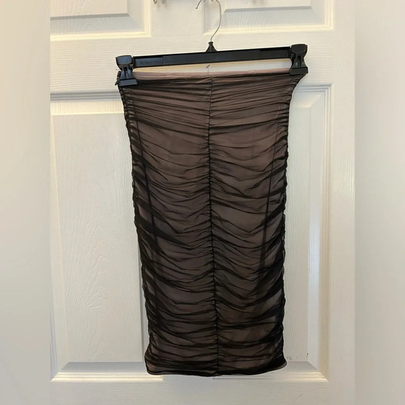 house of cb ruched skirt black - Picture 2 of 4